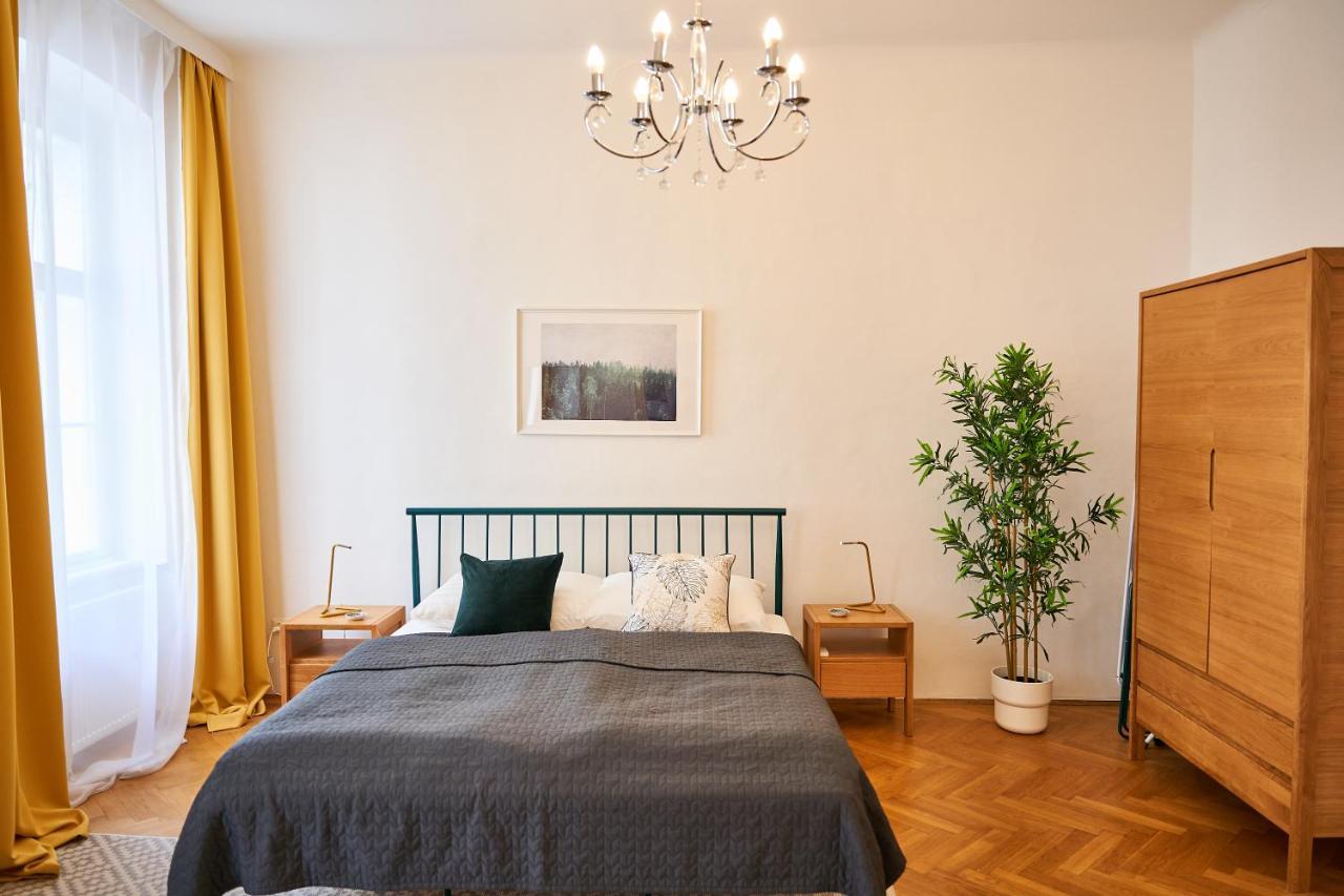 Apartment Renovated & Cozy - Close To Museumsquartier *